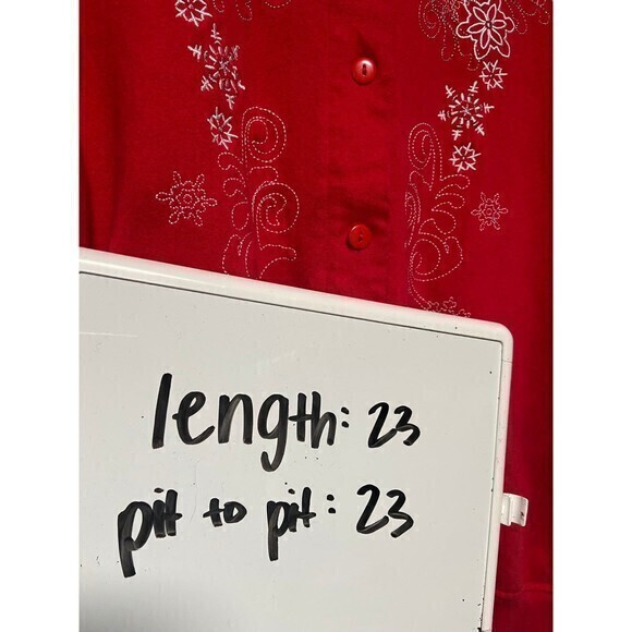 Holiday Traditions Women's Red and White Button Christmas Snowflake Sweater L - Picture 9 of 9